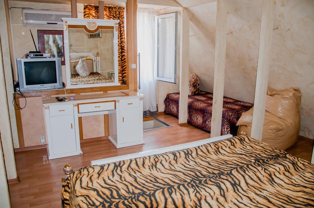 Holiday Home Near Sea Одесса Экстерьер фото